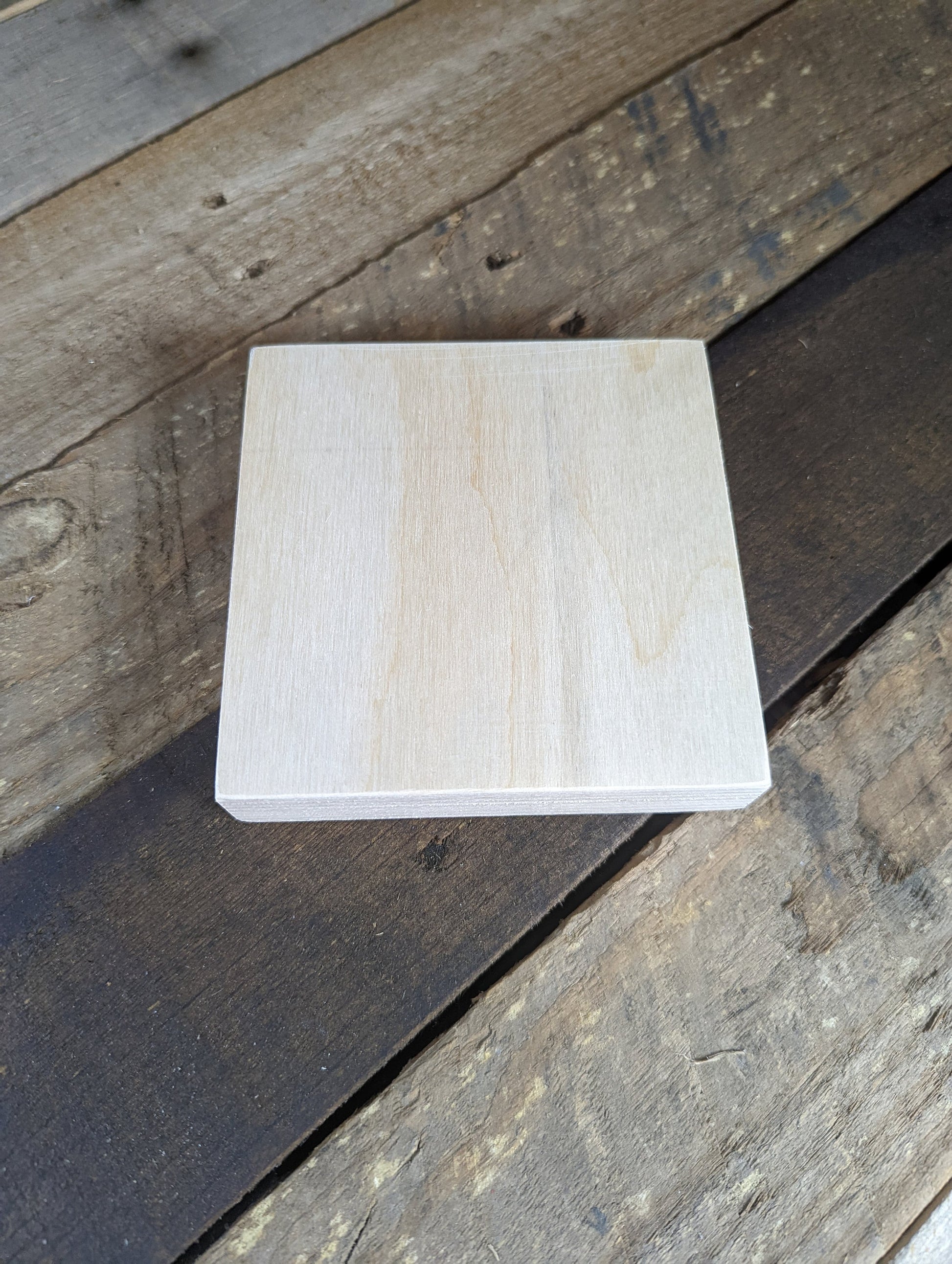 4.5" Wood Square Plaques, BALTIC BIRCH - Wooden Squares, Blank Squares, Unfinished Wooden Squares, Square Plywood, Square Wood