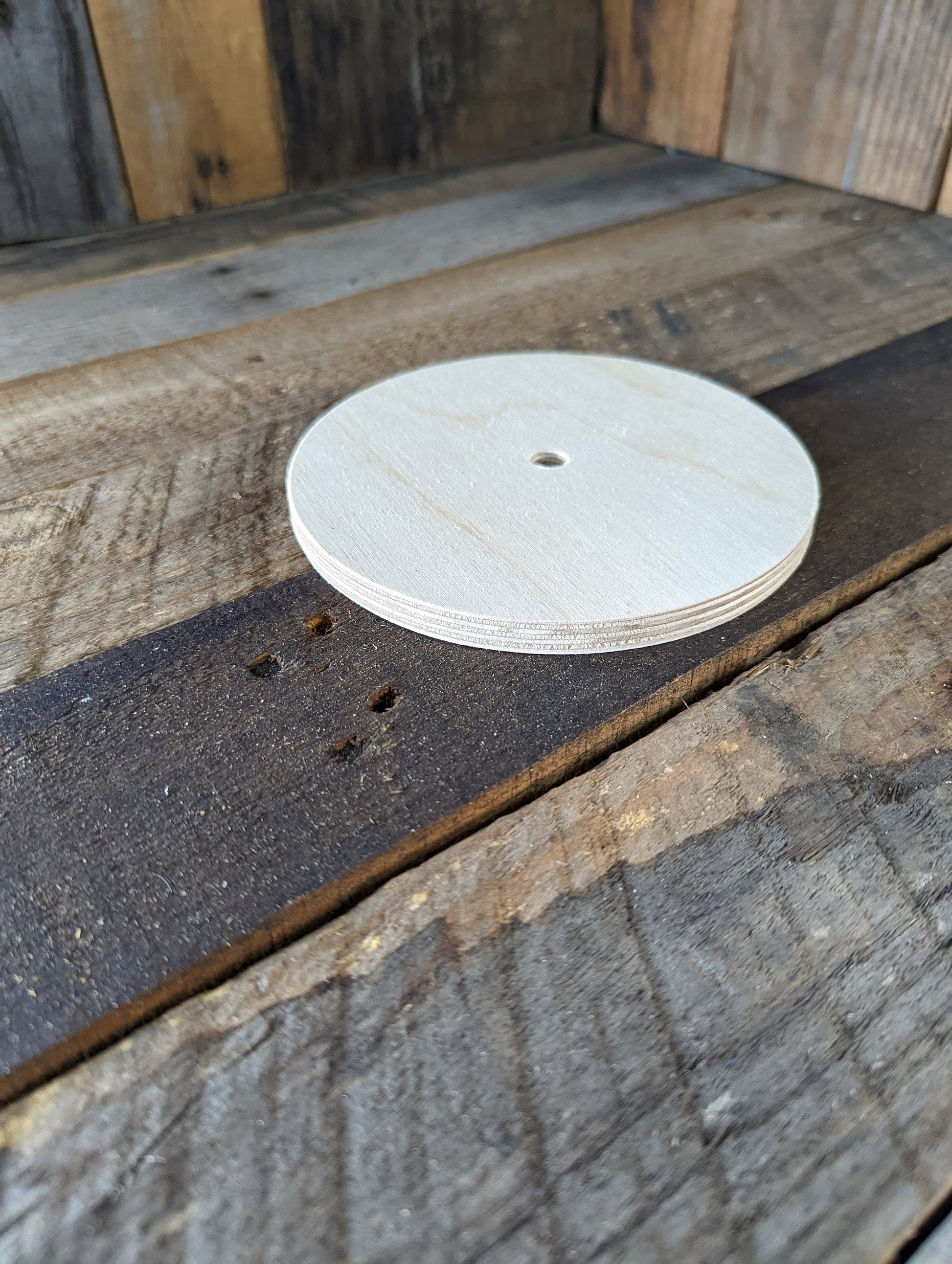 5.5" Wood Donut, BALTIC BIRCH - 1 cm center hole (10mm) Wooden Circles, Blank Circles, Unfinished Wooden Circles, Round Circles, Ring Shape