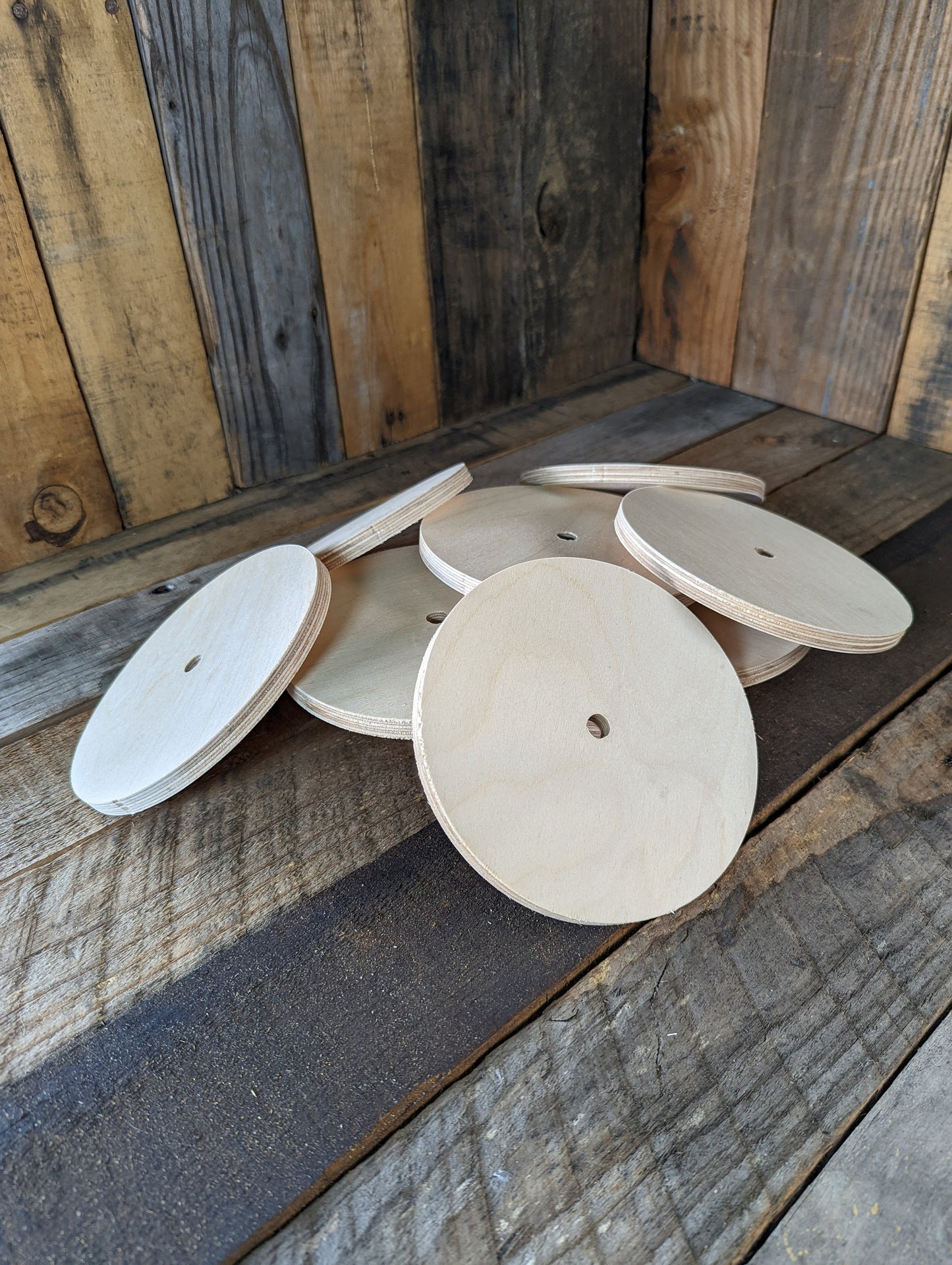 5.5" Wood Donut, BALTIC BIRCH - 1 cm center hole (10mm) Wooden Circles, Blank Circles, Unfinished Wooden Circles, Round Circles, Ring Shape