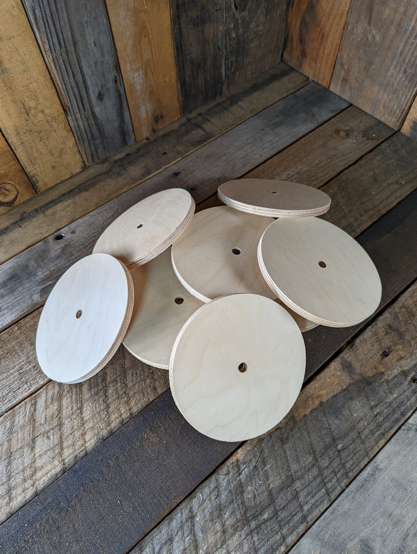 5.5" Wood Donut, BALTIC BIRCH - 1 cm center hole (10mm) Wooden Circles, Blank Circles, Unfinished Wooden Circles, Round Circles, Ring Shape