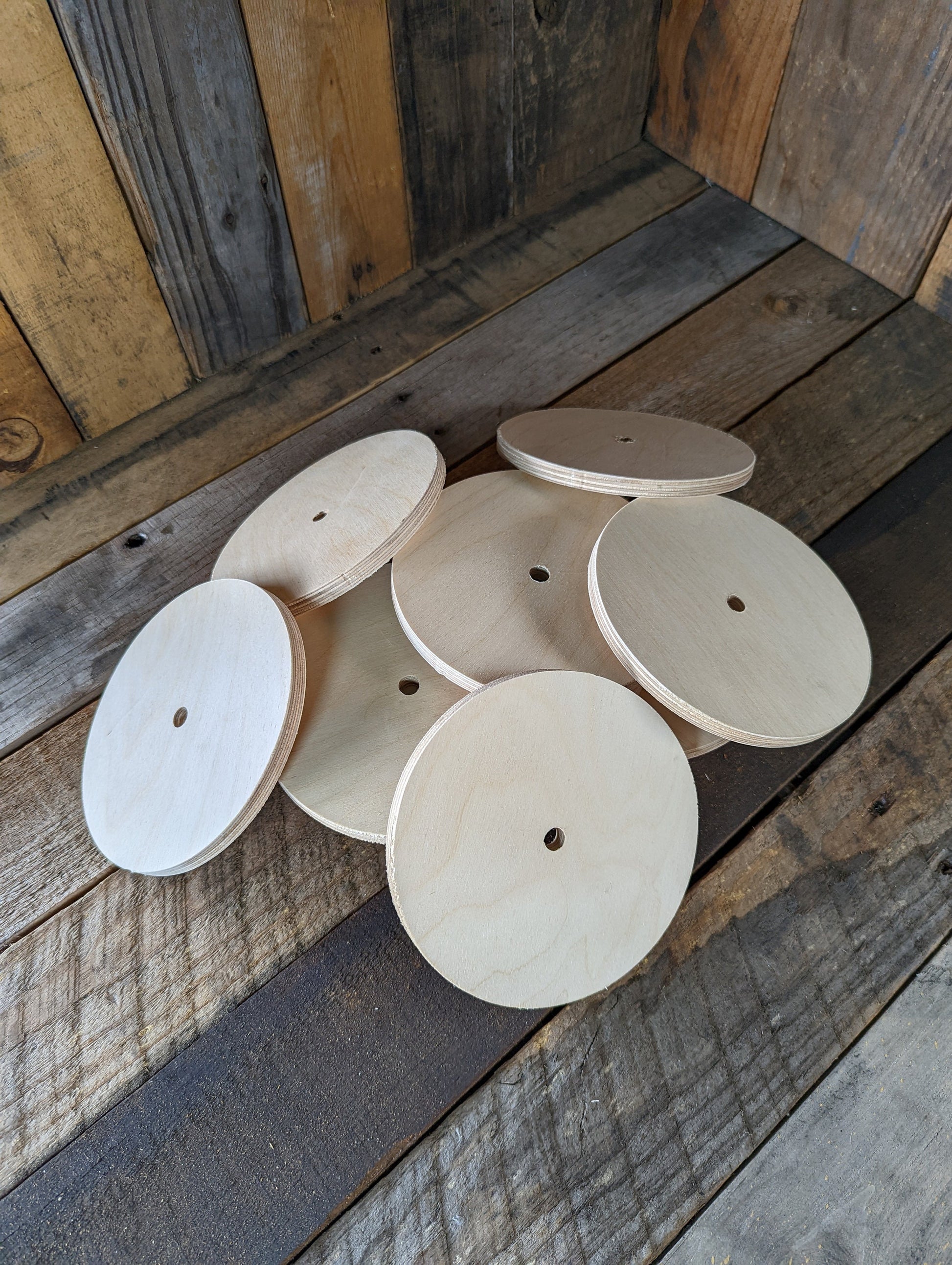 5.5" Wood Donut, BALTIC BIRCH - 1 cm center hole (10mm) Wooden Circles, Blank Circles, Unfinished Wooden Circles, Round Circles, Ring Shape