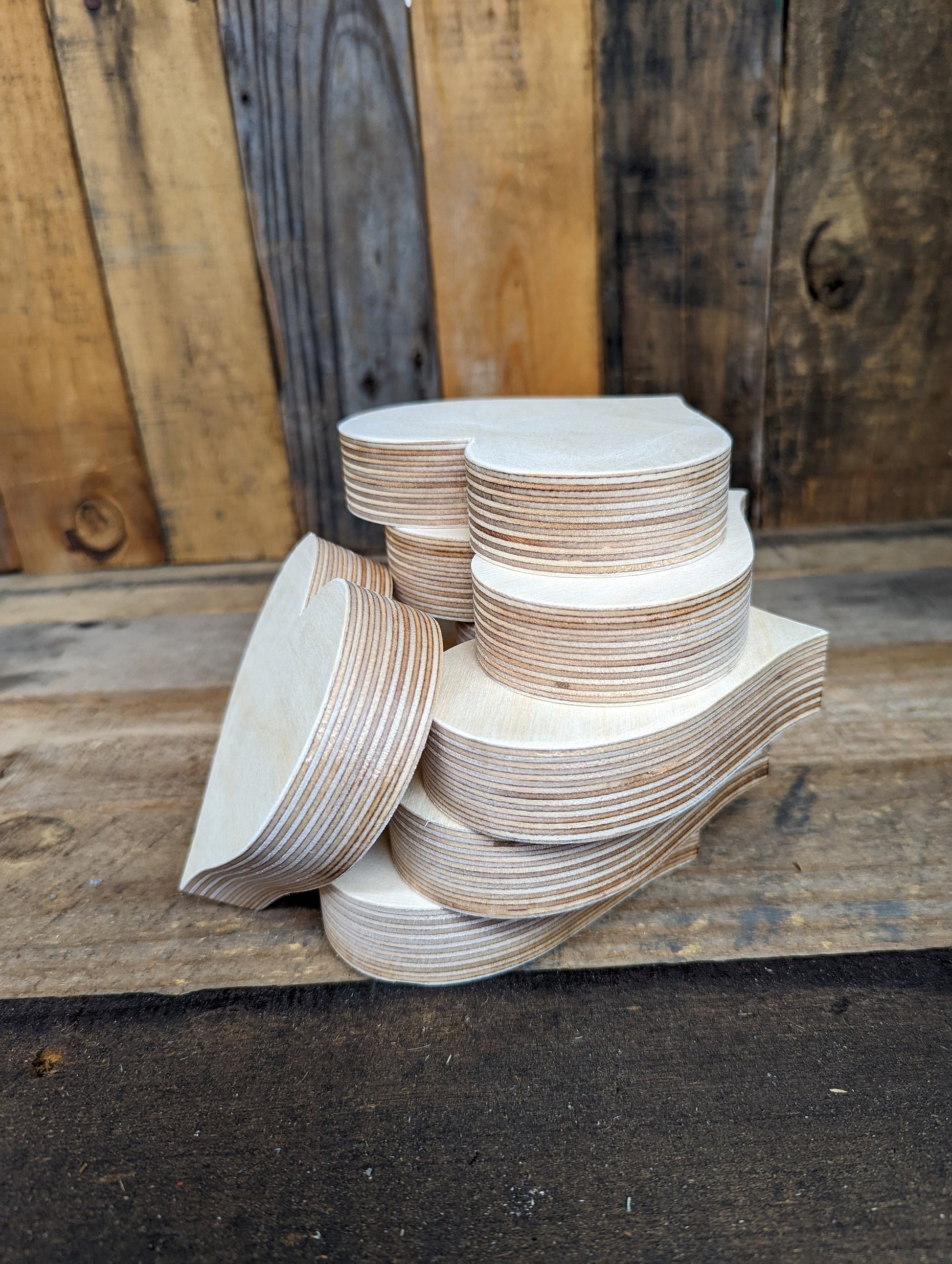 4" tall Wood Heart Plaques, BALTIC BIRCH - Wooden Heart, Blank Heart, Unfinished Wooden Heart, Table Decorations