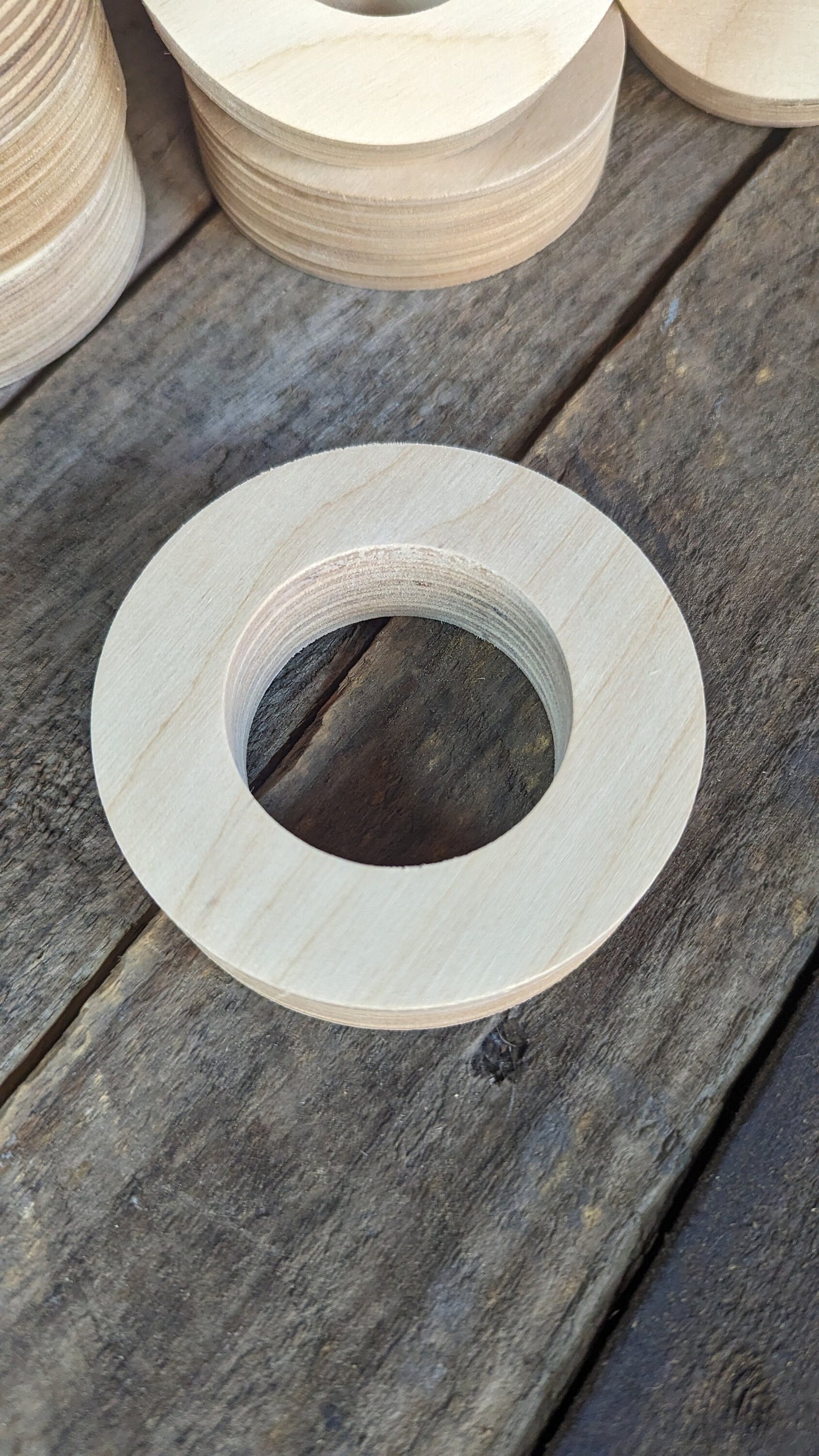 3.5" Wood Donut, 2" center hole - BALTIC BIRCH - Wooden Circles, Unfinished Wooden Circles, Round Circles, Circular Wood Active, Ring Shape