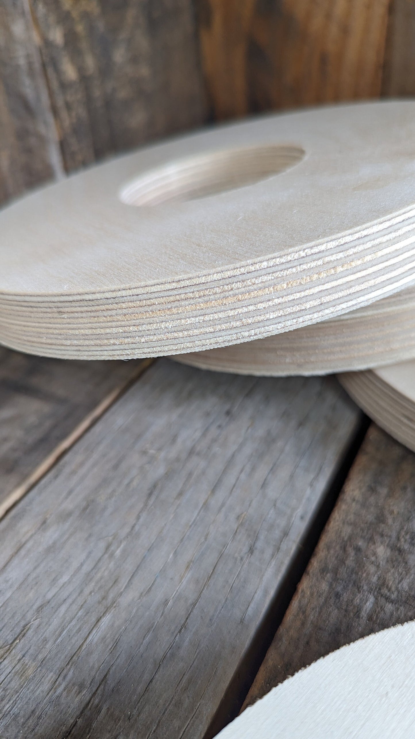 7" Wood Circle Ring with 2.5" center hole, BALTIC BIRCH Wooden Circles, Unfinished Wooden Circles, Round Circles, Circular Wood