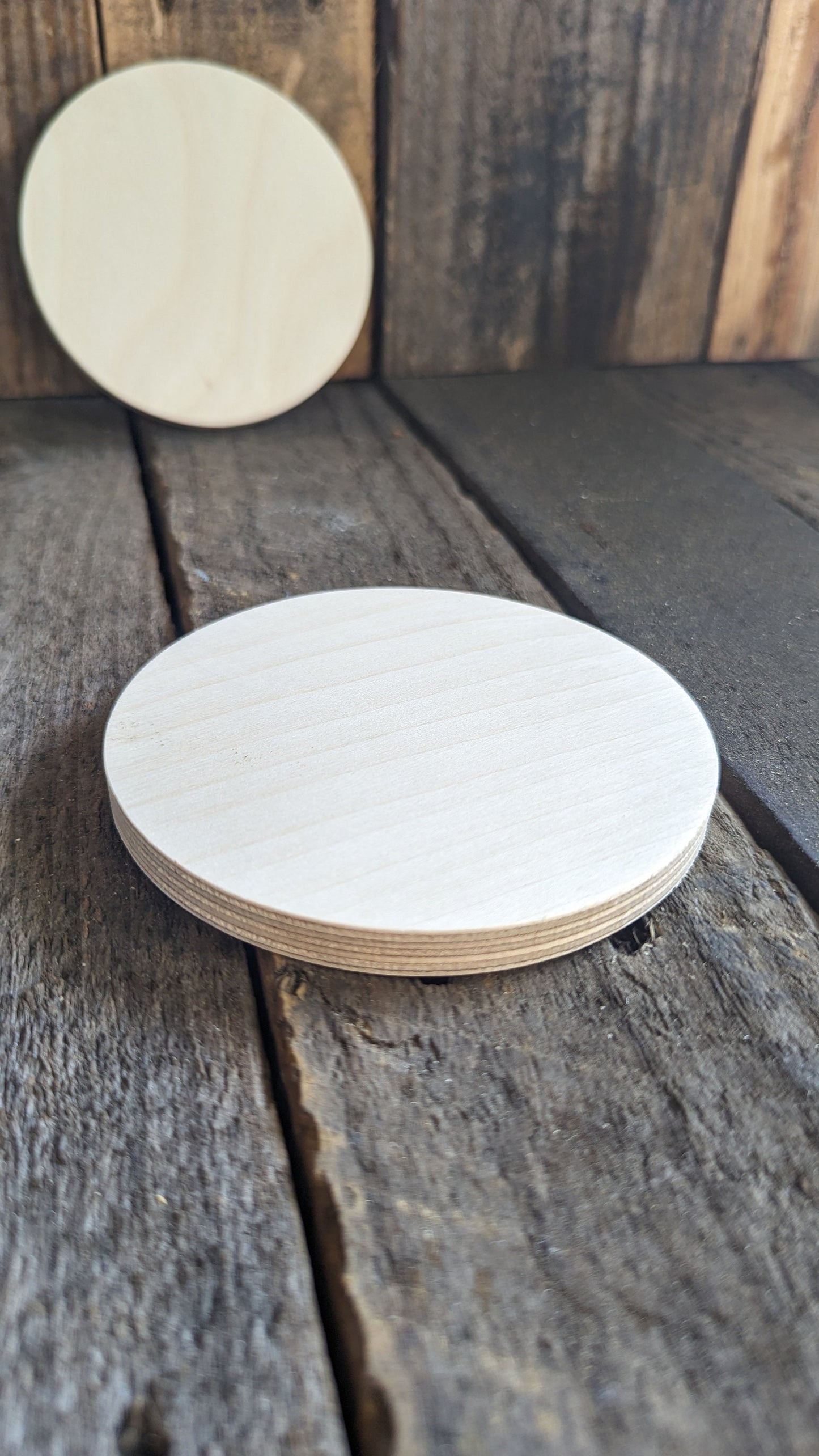 4.25" Baltic Birch Wood Circle, Unfinished Wooden Plaque