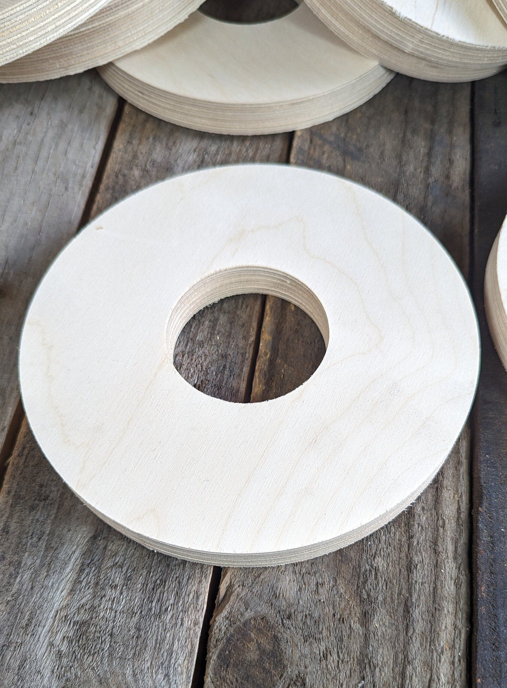 7" Wood Circle Ring with 2.5" center hole, BALTIC BIRCH Wooden Circles, Unfinished Wooden Circles, Round Circles, Circular Wood