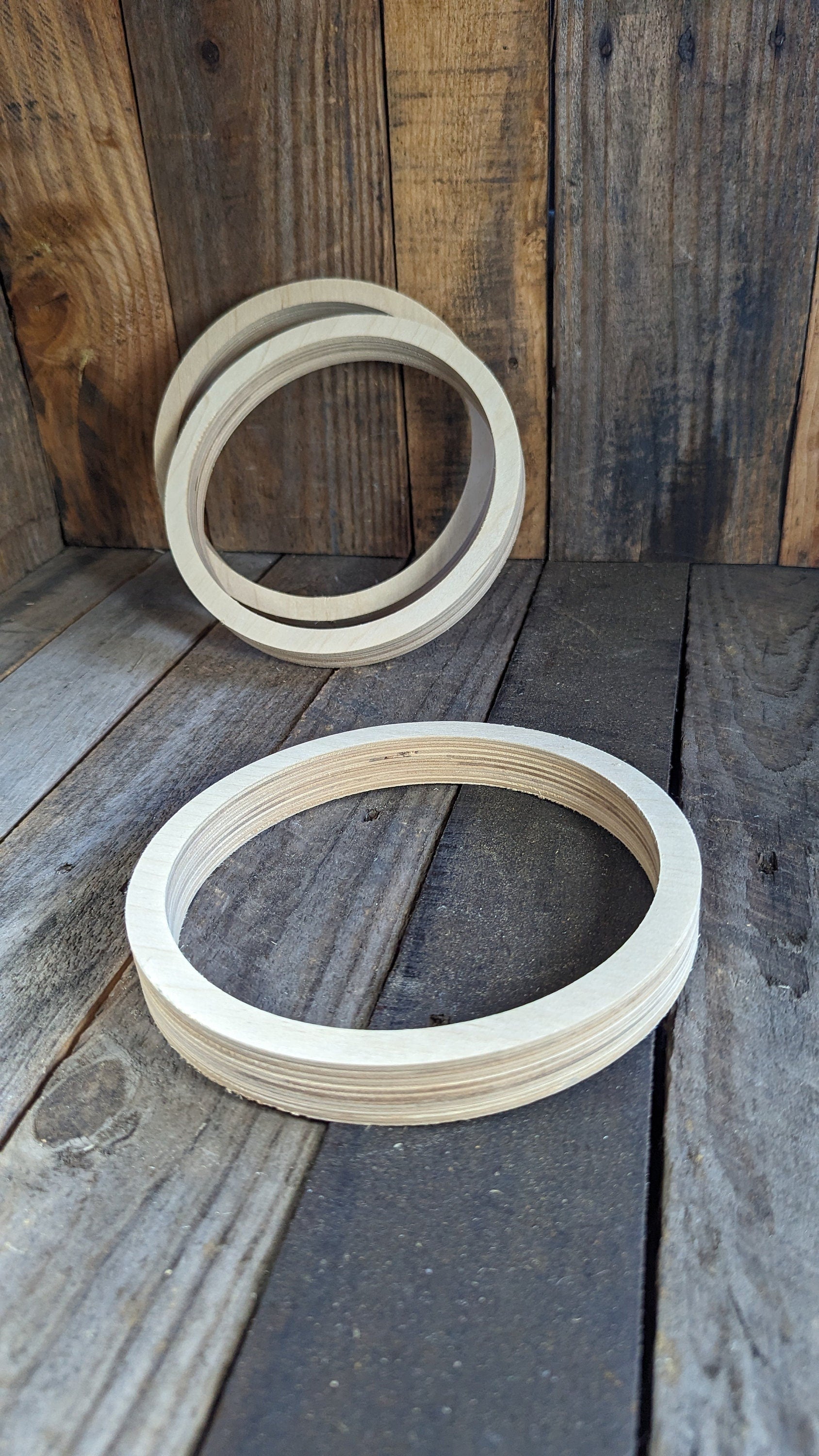 7.5" Baltic Birch Wood Circle Disc, 6.5" Center Hole, Unfinished Wood Circles