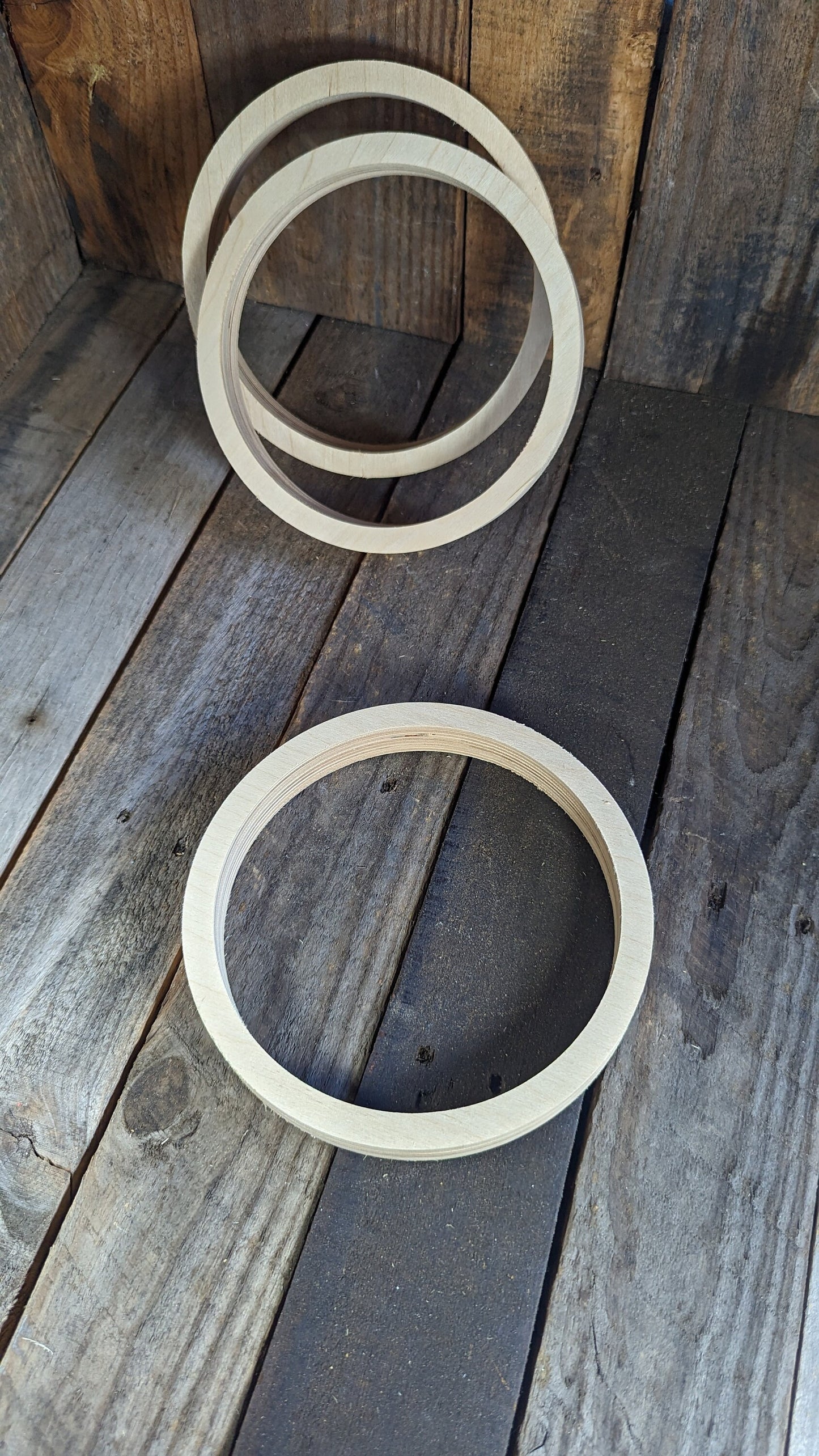 7.5" Baltic Birch Wood Circle Disc, 6.5" Center Hole, Unfinished Wood Circles