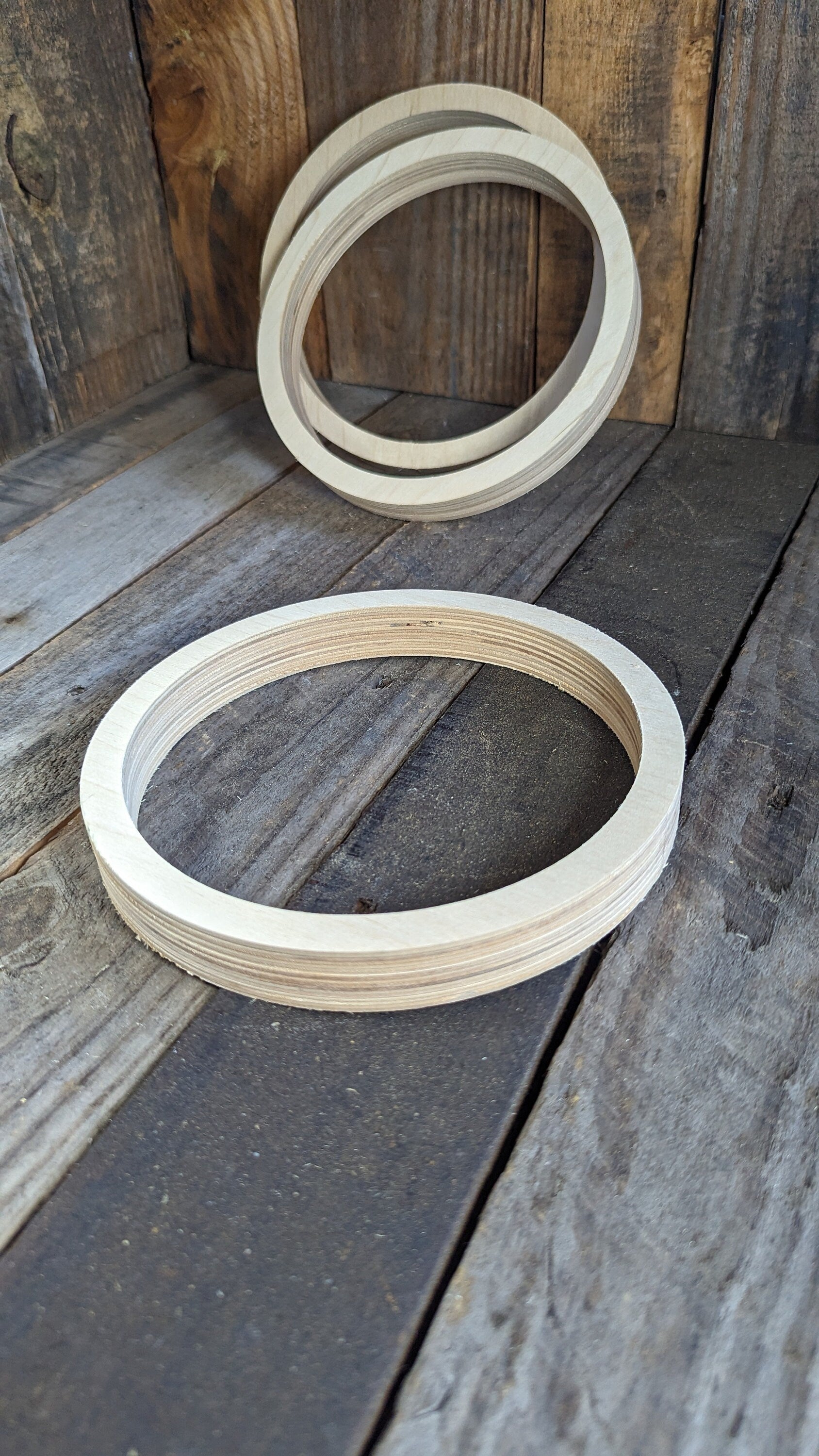 7.5" Baltic Birch Wood Circle Disc, 6.5" Center Hole, Unfinished Wood Circles