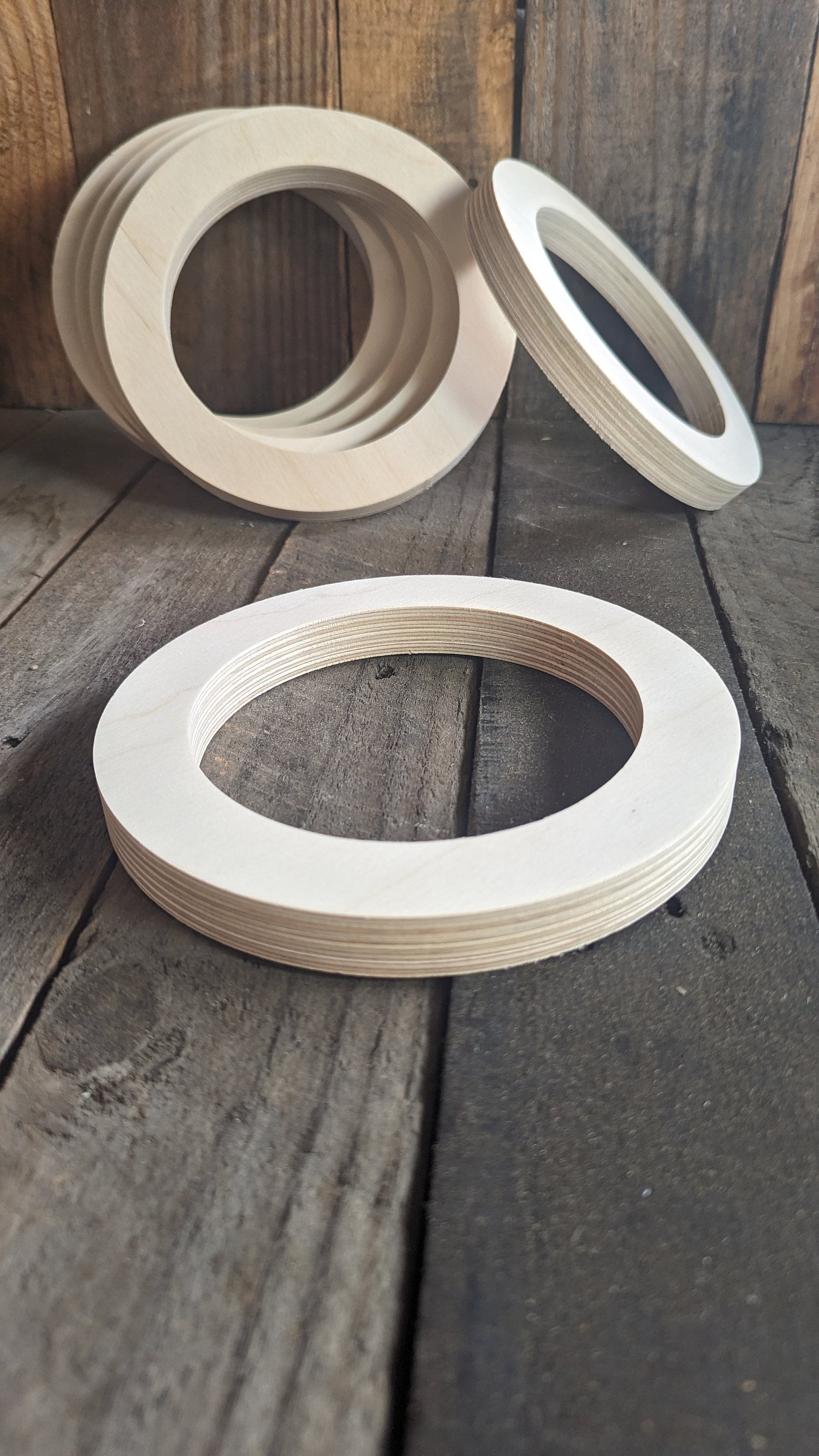 7" Baltic Birch Wood Circle, 5" Center Hole, DIY Crafting