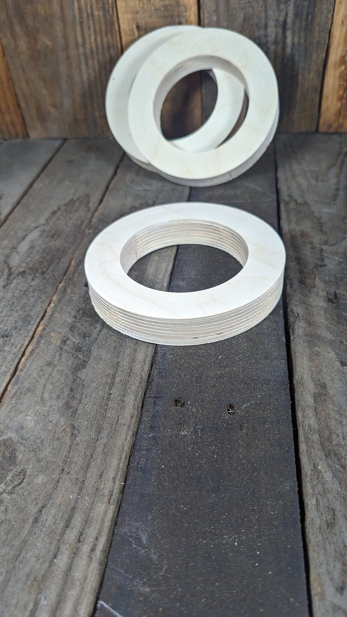5.75" (5 3/4") Wood Donut with 3.75" (3 3/4") hole , BALTIC BIRCH - Wooden Circles, Blank Circles Circular, Ring Shape
