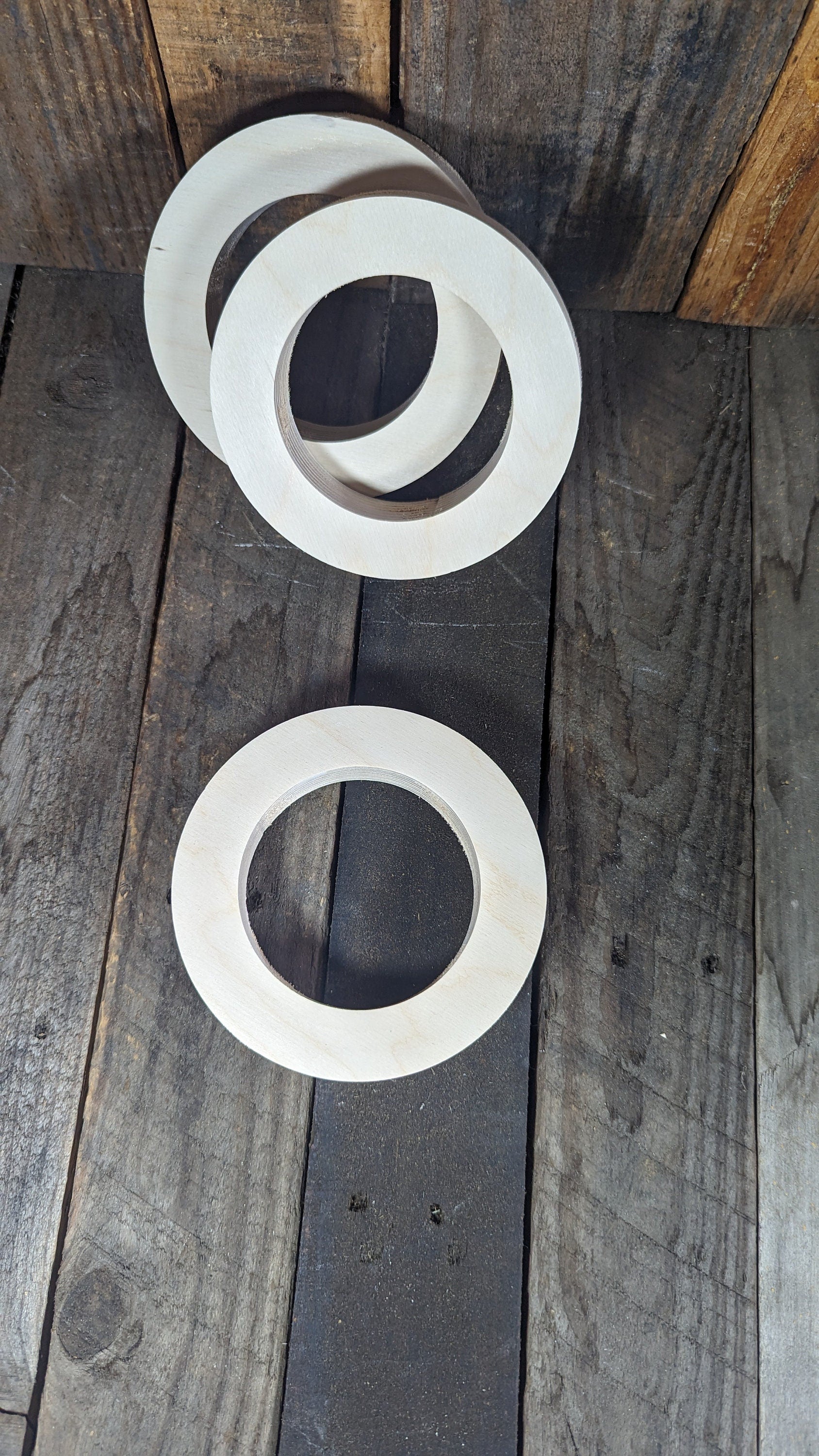 5.75" (5 3/4") Wood Donut with 3.75" (3 3/4")hole , BALTIC BIRCH - Wooden Circles, Blank Circles, Round Circles, Circular, Ring Shape