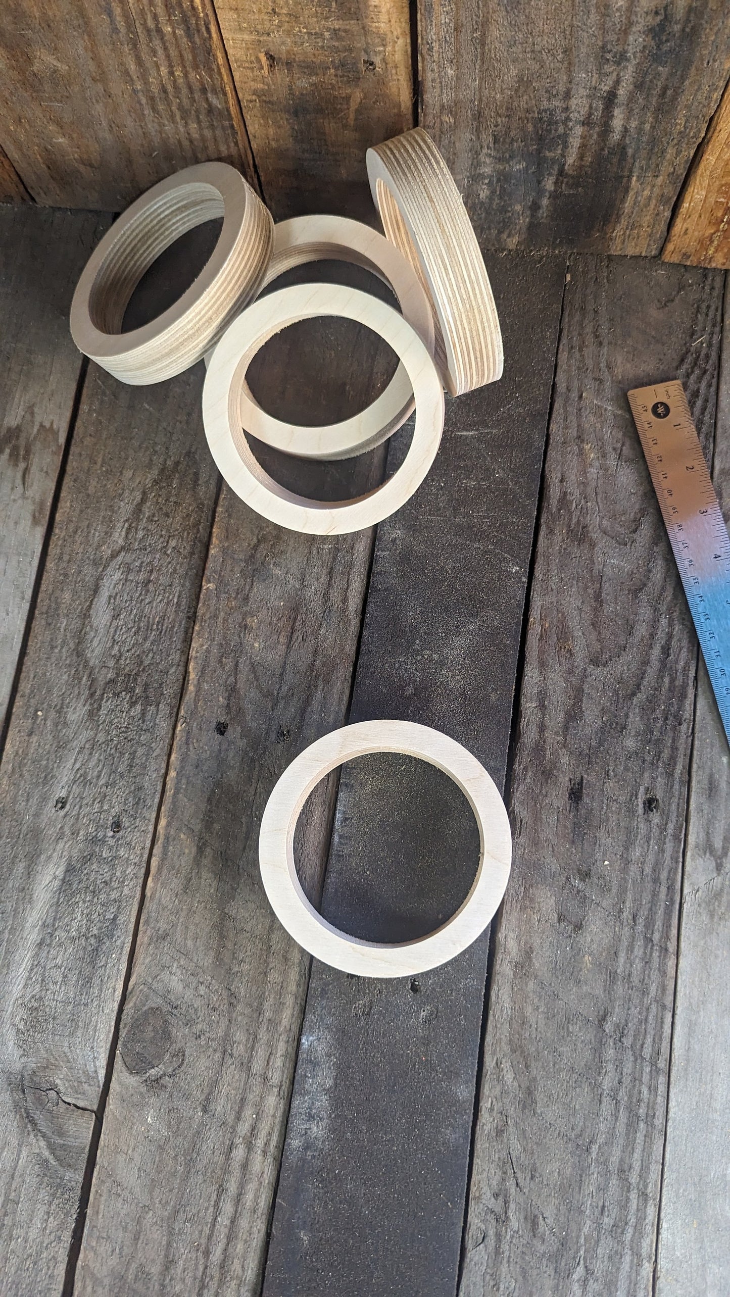 4.75" Baltic Birch Wood Donut, 3.75" Center Hole, Unfinished Craft Ring