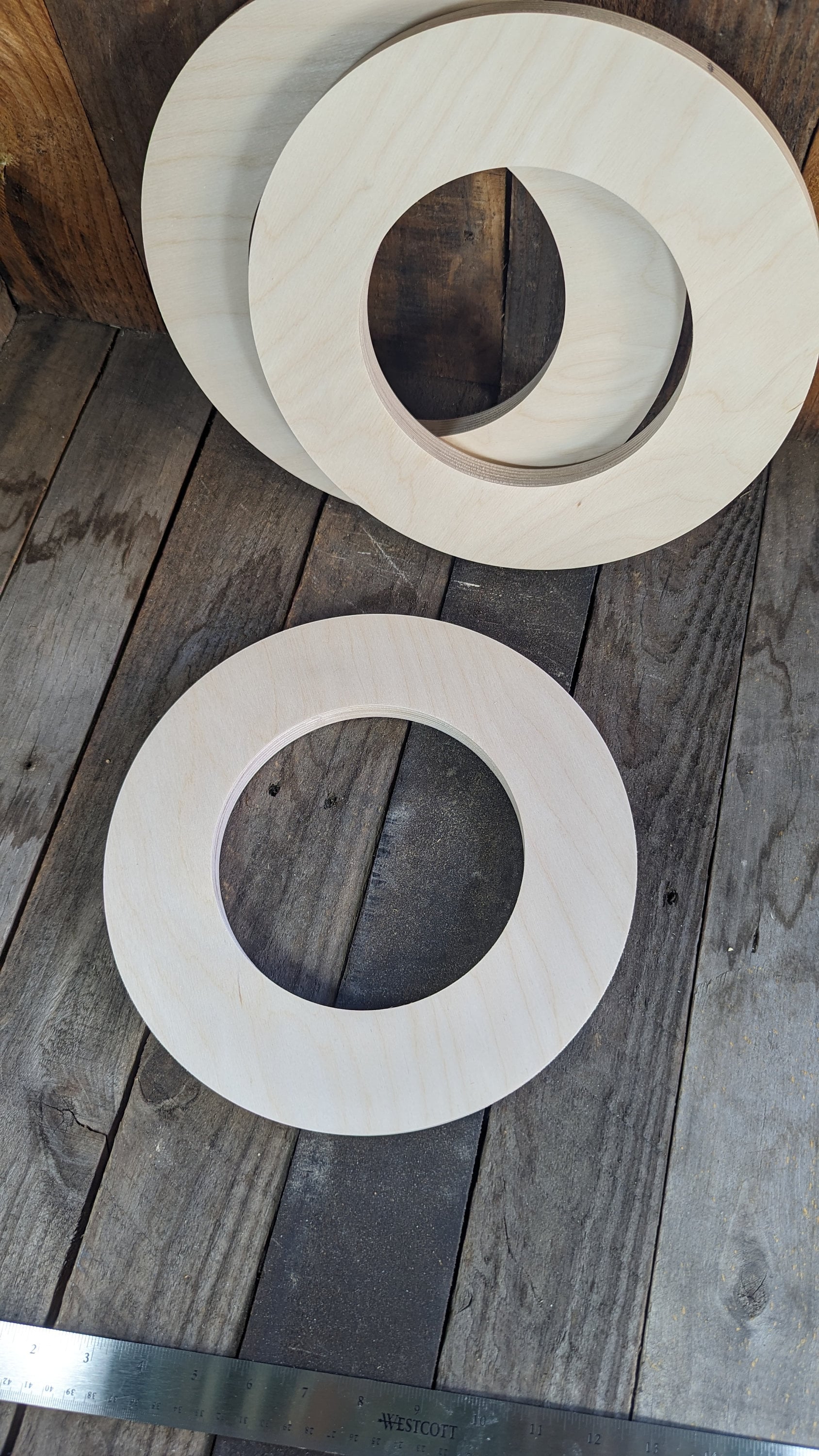 11" Wood Circle Disc with 6.5" (6-1/2")center hole, BALTIC BIRCH Wooden Circles, Blank Circles, Unfinished Wooden Circles, Circular